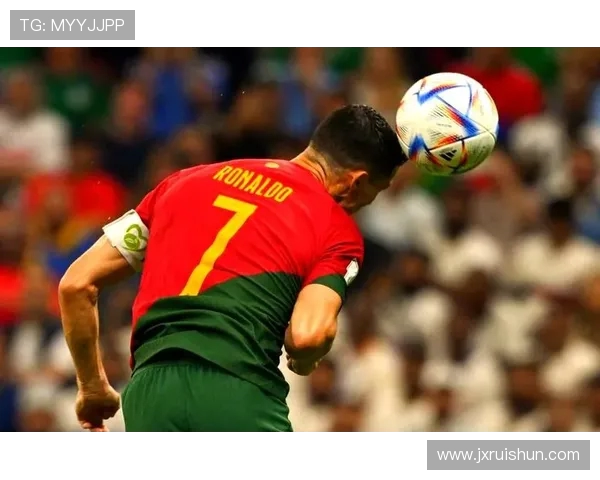 C罗是否参加今年世界杯引发球迷热议与猜想背后原因与未来走向分析 C罗是否参加今年世界杯引发球迷热议与猜想背后原因与未来走向分析