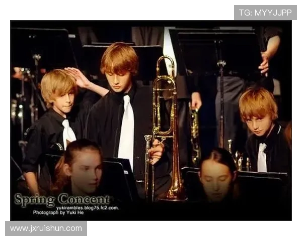 以世界在我脚下回望九八世界杯的激情与荣耀记忆与时代交响传奇