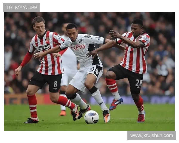 英超球队一天双赛的挑战及应对策略分析